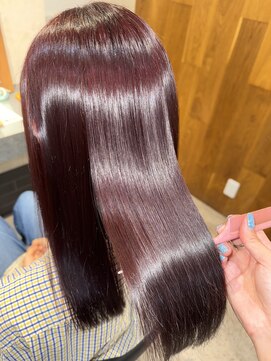 ソル(SOL by INFINI) 艶感ボルドー