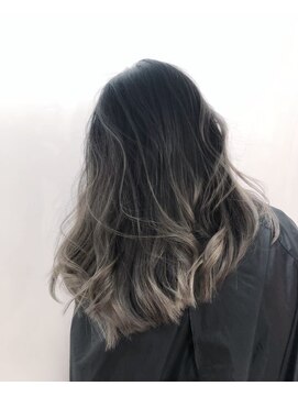 ティアドライブバイソルト(Tear Drive by Salt) エアータッチ/バレイヤージュ