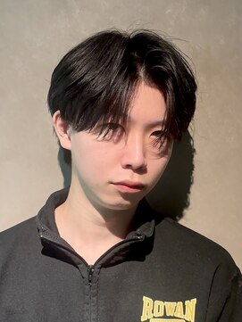 ビューエヒメ(VIEW EHIME) 韓国風センターパートシースルーバングメンズ透明感カラー