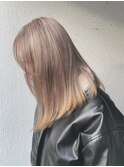 ハイトーンカラーのベージュヘア/ブリーチカラー/ダブルカラー