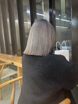 エイト 難波店(EIGHT namba)&nbsp;シルバー/難波/ブリーチ/ボブ/レイヤー/ダブルカラー/心斎橋