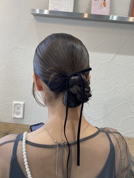 キチ(kici) シニヨンアレンジ/お呼ばれヘアセット