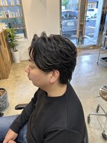 リット(lit.)&nbsp;MEN’S HAIR/ブルーブラック/フェザーパーマ/守谷