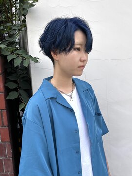 アミュレ(Amule) ブリーチ、ダブルカラー、ネイビー、ショート