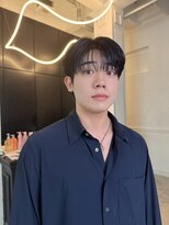 メゾンハル(Maison HALU)&nbsp;韓国マッシュxダウンパーマ/横の膨らみを抑えた綺麗なシルエット