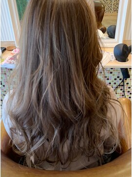 ラヴィズム 長岡店(LUVISM) カット/カラー/ハイライト