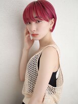 ブゾン(buZon)&nbsp;【buZonブゾン】耳掛けショート×ビビッドピンクカラー