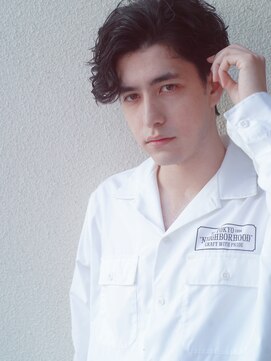 レジュアル(RESSUAL) 無造作　波巻　ニュアンスマッシュ　サイドパート　ツイスパ