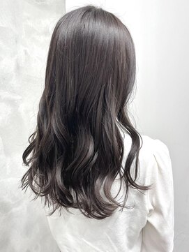 ウクラ バイ レシッド 池袋(uchla by rcid) フェミニンロングレイヤーロングカール×艶髪ホワイトグレージュ