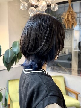 アンダーバーホワイト 広島 本通店(_WHITE) 【新世代エフェクトブリーチ】インナーカラーブルー