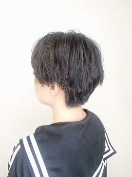 美容室 ハルミ ヘア リゾート 川口店(Harumi Hair Resort) ハンサムショート/センターパート/マッシュショート