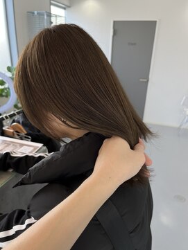 シーン(scene) オリーブベージュ