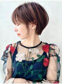 say. ショートボブ レイヤーショート ミルクティーベージュ 小顔