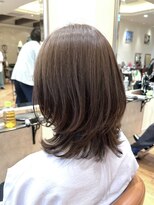 ビュートリアム265(BEAUTRIUM 265)&nbsp;◆ミディアムレイヤー/レイヤーカット/銀座/くびれヘア/ベージュ