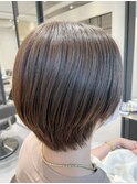 スッキリショート×グレージュカラー