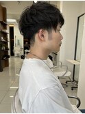 ツーブロック　マッシュ　ニュアンスパーマ　ヘッドスパ　眉毛