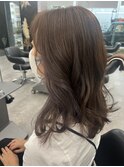 ポイントブリーチ　ラベンダーベージュ　艶髪