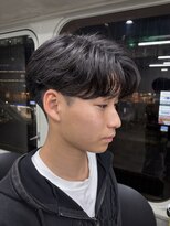 ニコ トウキョウ ロジック(nico TOKYO Logic)&nbsp;メンズセンターパートウルフセンターパートニュアンスパーマ襟足