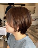 ショートボブ