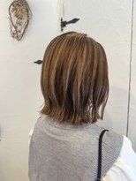 ティロワール(tiroir)&nbsp;おしゃれなハイライト×切りっぱなしボブ