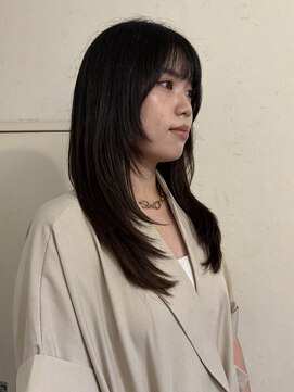 イルフレール(ill frere) レイヤーカット ぷつっとヘア 前髪カット 中津 梅田