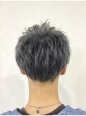 ブルーシルバー マッシュ系 ツーブロックスタイル