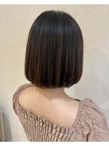 イソラヘアアトリエ(Isola hair atelier) 【Isola】サラ艶ストレート×ミディアム