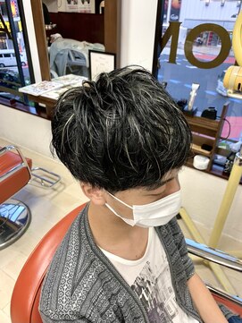 グルーマーズトウキョウ(GROOMER/S TOKYO) 【GROOMER/S 佐藤】 韓国マッシュ ショート スタイル