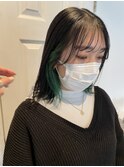 イヤリングカラーグリーン☆外側は暗めグレー