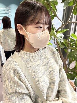 ノエ トトン(noe tton) 外ハネボブ×インナーカラー