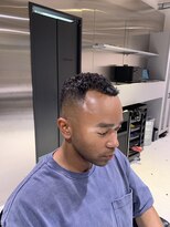 フランクスバーバーザスタンド(Frank’s barber the stand)&nbsp;クロップスキンフェード大人ベリーショートF