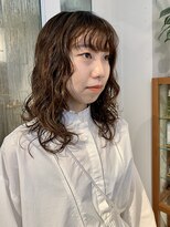 ハク アトリエ(HaKU atelier)&nbsp;リッジ際立つ大人ロングパーマ