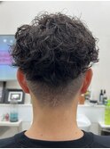フェード＆ニュアンスパーマスタイル 〈理容室〉