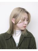裾アースカラー×切りっぱなしスタイル