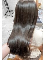 レイラバイアフロート 吉祥寺(Lila by afloat)&nbsp;ミントアッシュ/オリーブベージュ/韓国ヘア/赤み消しカラー