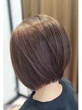 ヘアースタジオ ジェイワン(hair studio J ONE) 30代40代50代60代サラサラ前下がりブリーチ無し白髪染めぼかし