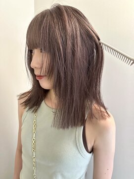 デン(den) くすみベージュ ぷつっと+顔まわりレイヤー