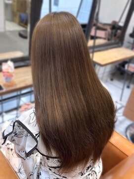 イリ 大阪(ili) 透明感カラー×髪質改善トリートメント