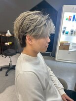 メンズサロン キング 心斎橋店(Men’s salon K!ng) ホワイトメッシュ/ツイスト/ツイスパ/パーマ/メンズ/眉毛/心斎橋