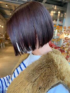 オーガニック リブ 川越(organic+live) ワインブラウンのストレートボブ