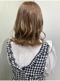 オレンジベージュ