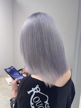 エン 栄店(enne) ホワイトシルバー