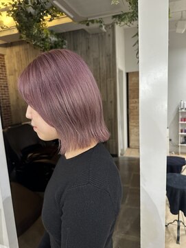 イム(imu) 【imu STYLE】ピンクラベンダー×レイヤーボブスタイル