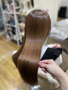 シーループユナイテッドアトリエ(C-LOOP UNITED ATELIER) 憧れのうる艶髪！柔らかベージュ【水素カラー水素トリ】