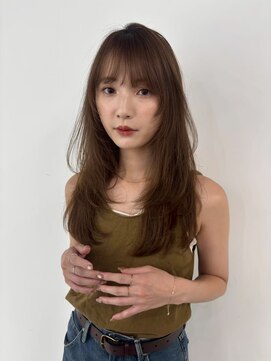 ユーフォリア 青山(Euphoria) 大人っぽレイヤー&透明感マロンベージュカラー