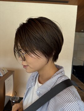 ゴットイール(GOTTO eel) ヘーゼルベージュとショートカット