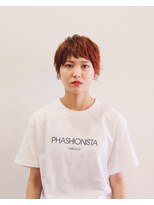 ファミリィ (PHAMILEE) クセ毛のように毛先があそぶクリーンなショート