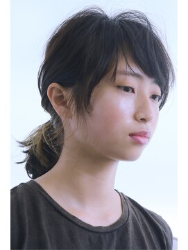 コクウ(cocu) インナーカラーMIXパーマボブ