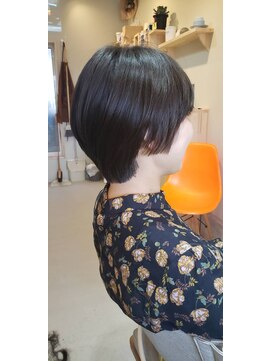 リト(Lit) 【大人可愛い】小顔ハンサムショート大人女性クールショート