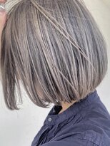 エルロンバイマフェ(AILERON by mahae) ホワイトグレージュボブ